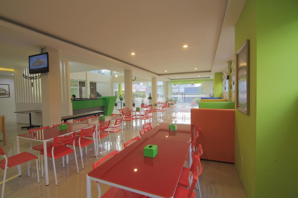 Fresh Hotel Sukabumi Bagian luar foto